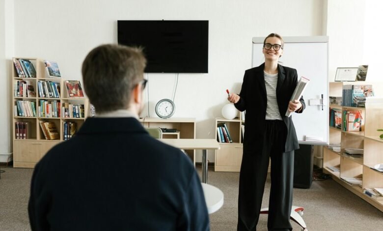 business assistance phone number